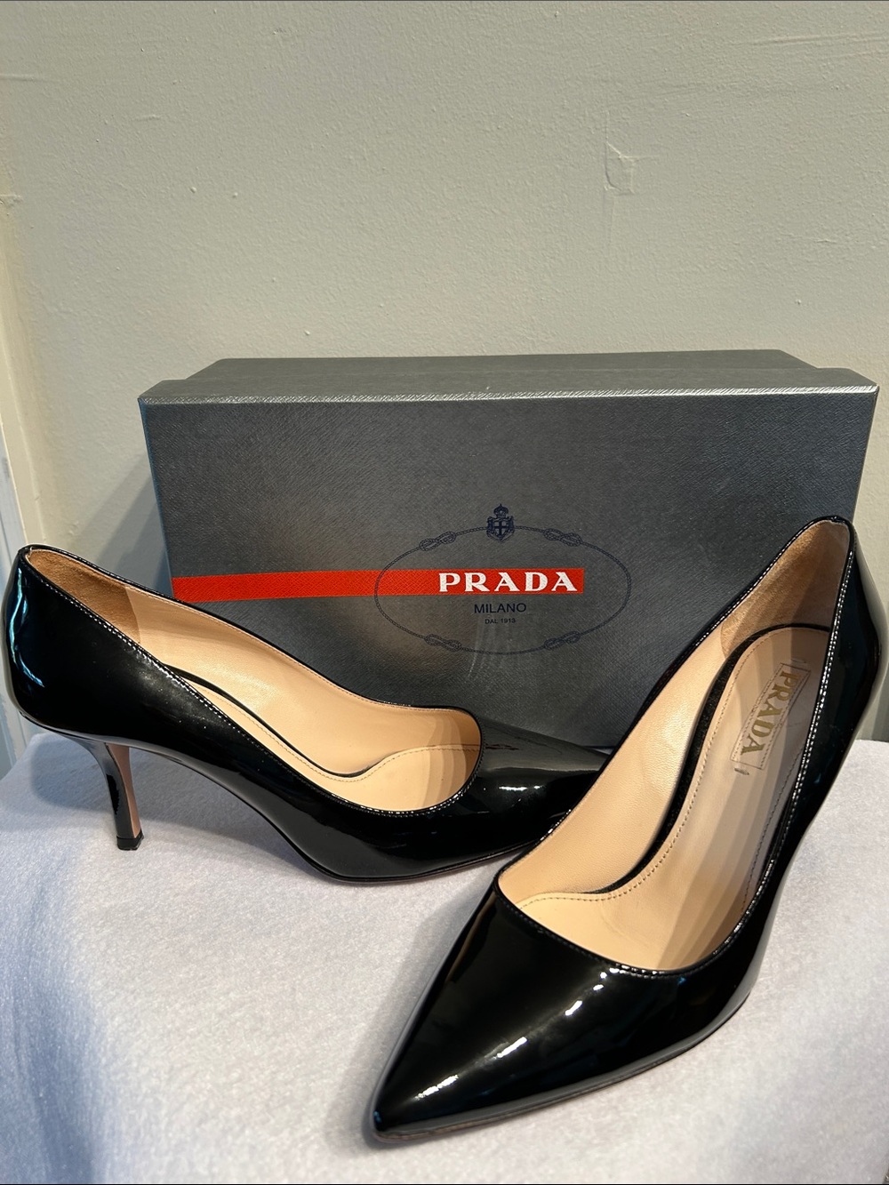 PRADA Black Patent Leather Pointed-Toe Pumps with 3” Stiletto Heel